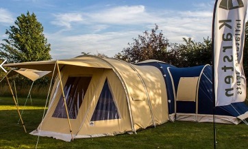 TYPE 325 + CHAMBRE ANNEXE